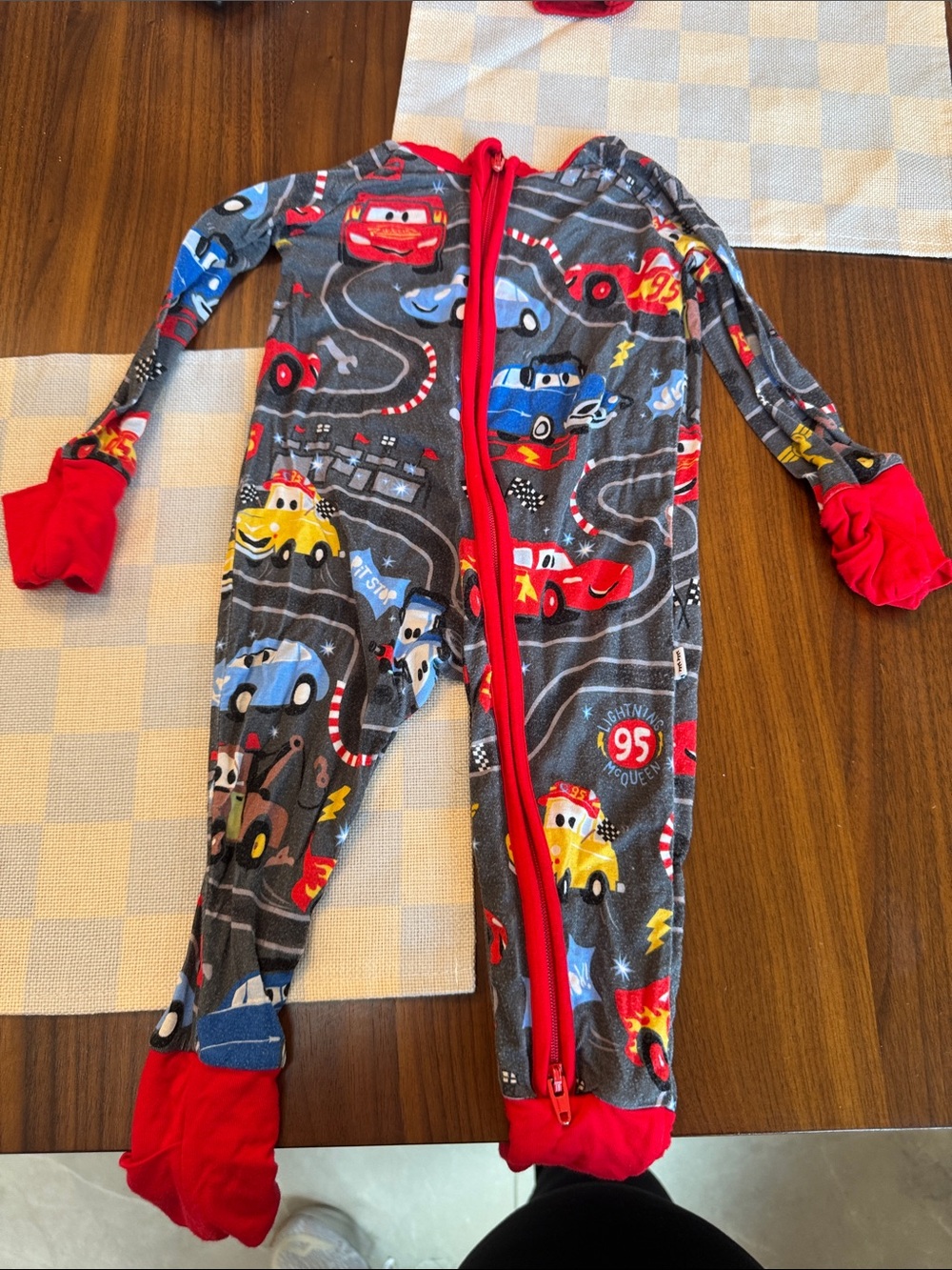 Disney cars little sleepies zippy 0-3